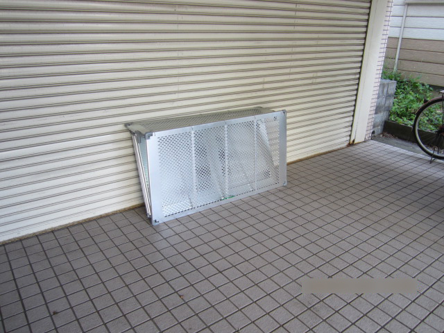 ①収納時・折りたたんだ状態
